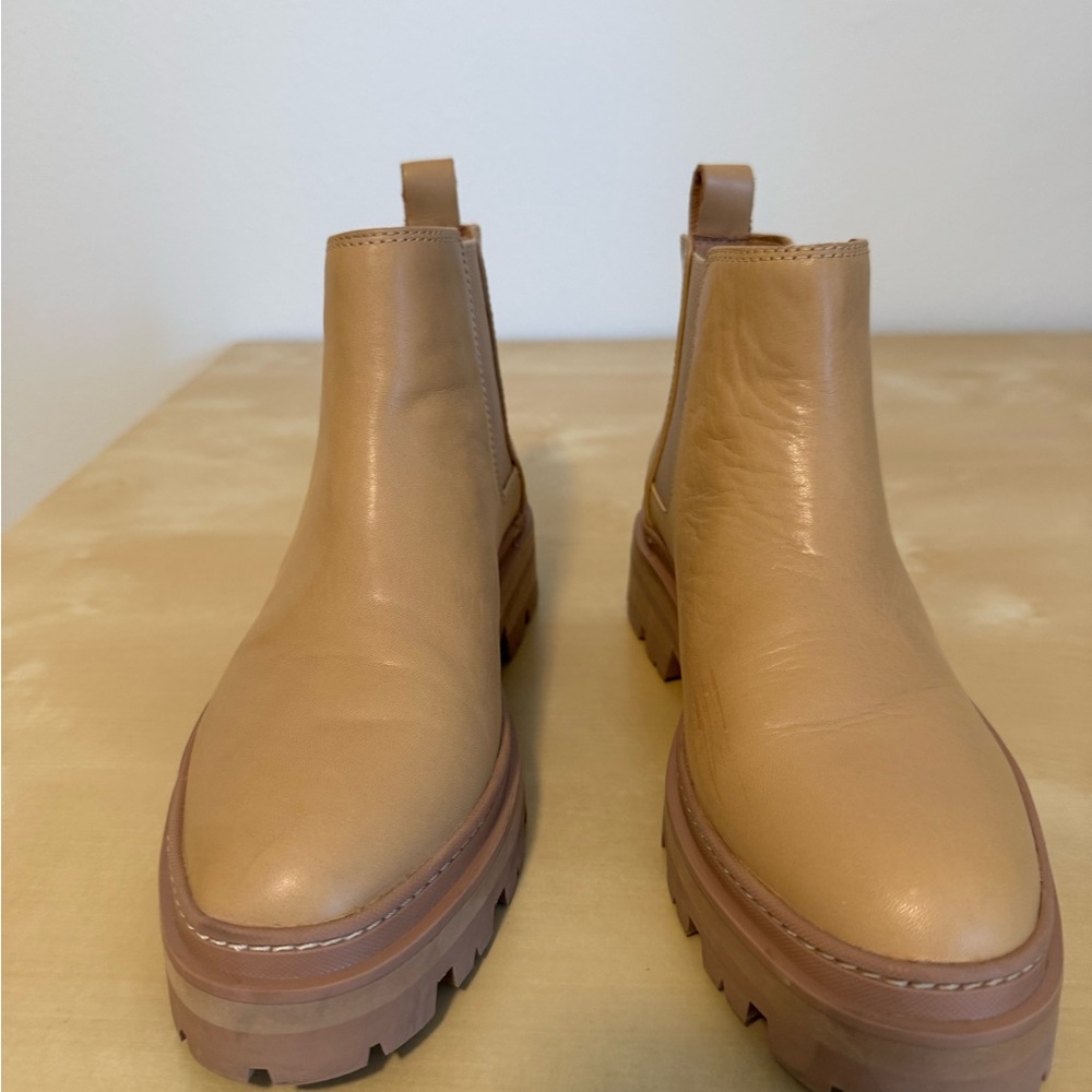 Madewell Chelsea Boot Camel